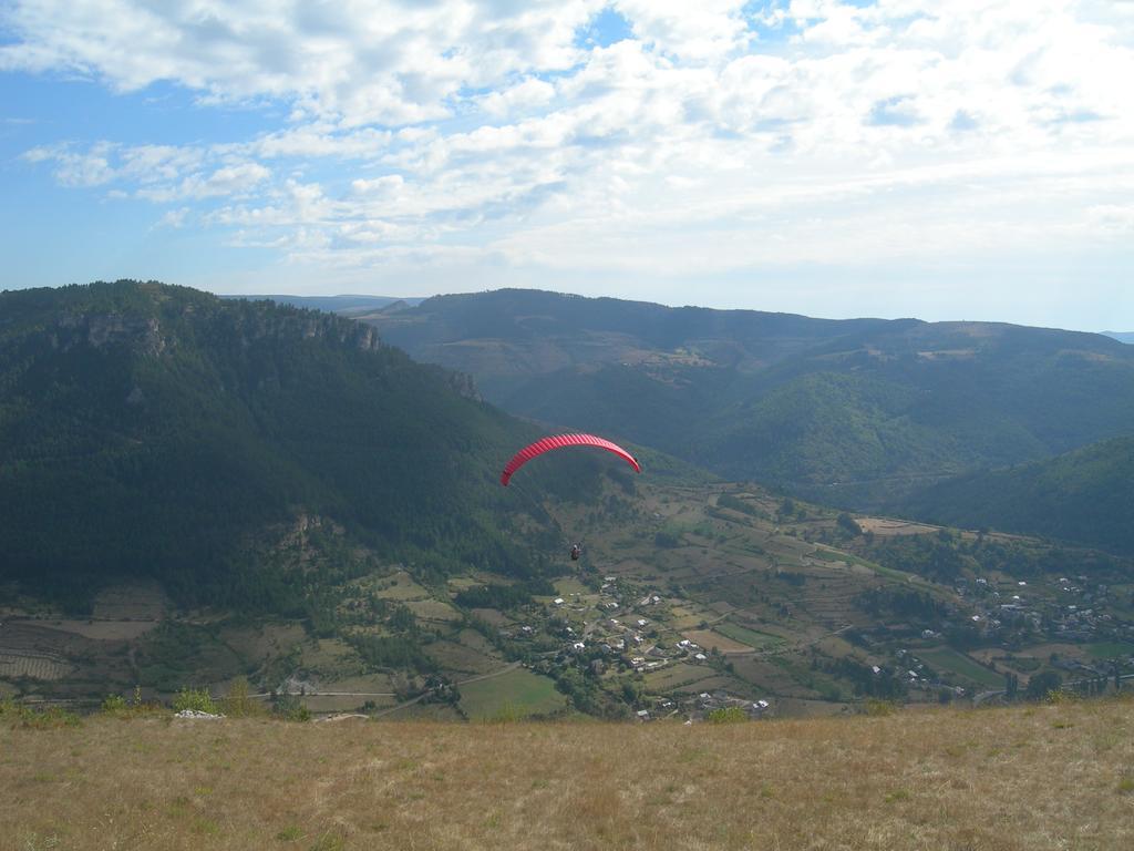 Le Vallon Ispagnac Экстерьер фото